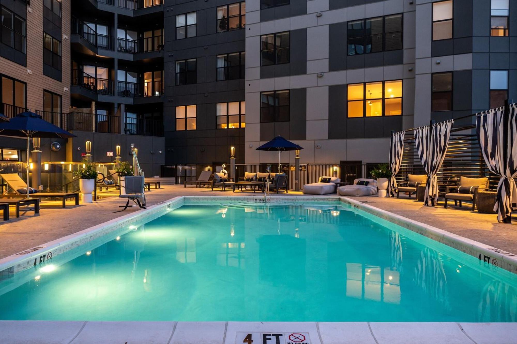 Luxury Apartments By Hyatus At Pierpont New Haven Exteriör bild